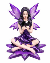 Laden Sie das Bild in den Galerie-Viewer, Purple Amethyst Fairy Figurine Holding Heart Gothic Fantasy Ornament Gift
