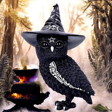 Laden Sie das Bild in den Galerie-Viewer, Witchy Owl Figurine Halloween Decor, Gothic Statue, Witchcraft Ornament Home Decor
