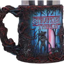 Laden Sie das Bild in den Galerie-Viewer, Stranger Things Demogorgon Mug Tankard Official Licensed Horror Collectible
