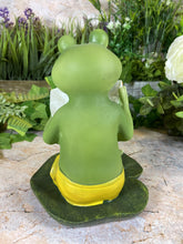 Load image into Gallery viewer, Hilarious Resin Frog Reading Book 15.5 cm Tall Garden Ornament Patio Decor-OsirisTradingUK
