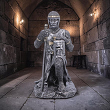 Charger l'image dans la galerie, Medieval Knight Soldier Pledge Statue Figurine Ornament Kneeling Warrior Sword
