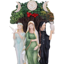 Laden Sie das Bild in den Galerie-Viewer, Maiden, Mother, Crone Painted Triple Goddess Figurine 26cm Wiccan Pagan Decor
