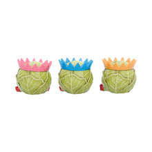 Laden Sie das Bild in den Galerie-Viewer, Three Wise Sprouts Crowned Figurines Novelty Christmas Ornament Cute Gift
