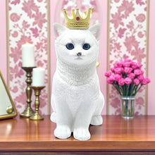 Laden Sie das Bild in den Galerie-Viewer, Majestic Royal Cat Figurine Regal White Feline Ornament Animal Sculpture  Decor
