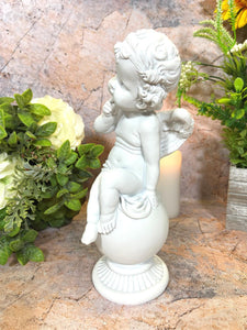 Guardian Angel Cherub Resin Ornament | Angelic Home Decor, Symbol of Protection and Love | 23 cm x 9 cm