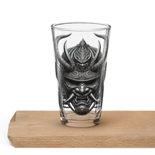Load image into Gallery viewer, Kabuto Samurai Warrior Pint Glass – Bold Japanese Armor Design
