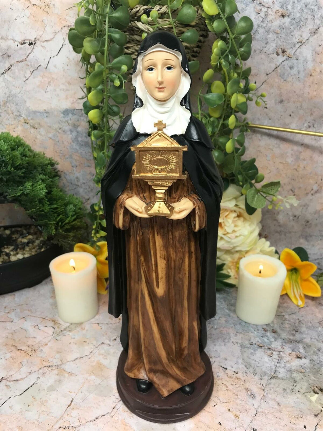 Saint Clare of Assisi Statue Catholic Sculpture Religious Santa Clara Figurine