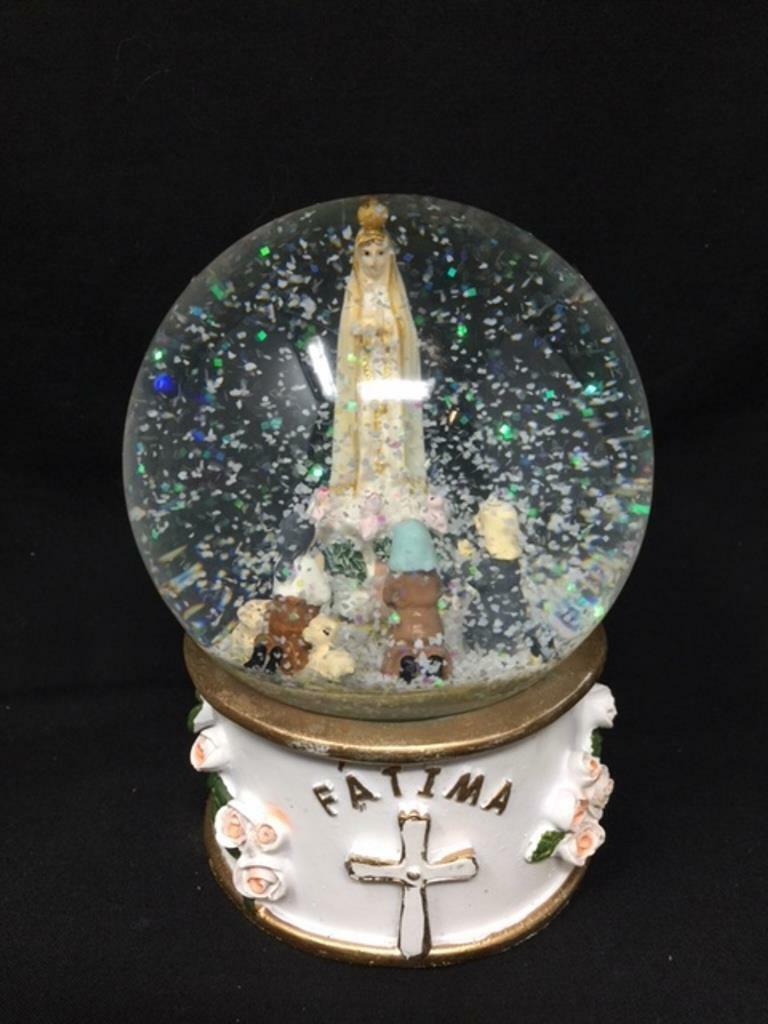 Blessed Virgin Mary Our Lady of Fatima Musical Snow Globe Figurine Water Ball