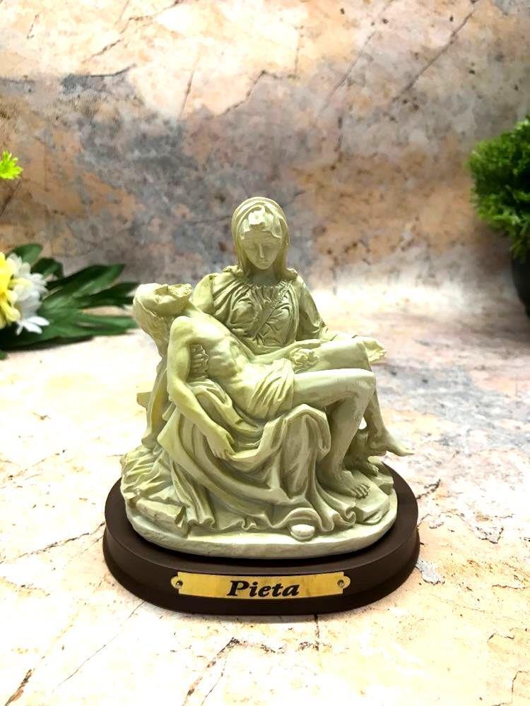 La Pieta Statue Of The Virgin Mary Holding Jesus Religious Resin Sculpture