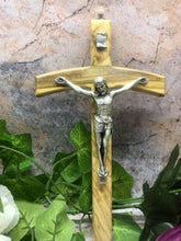 Laden Sie das Bild in den Galerie-Viewer, Olive Wood Crucifix Hanging Wall Cross Silver Metal Corpus Religious 20 cm-OsirisTradingUK
