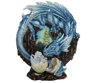 Mother Dragon and Baby Fantasy Dragons Diorama Sculpture Statue Ornament Gift