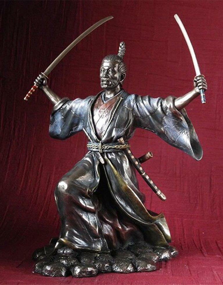 Bronze Effect Samurai Sculpture Japanese Style Fighting Warrior Statue Veronese