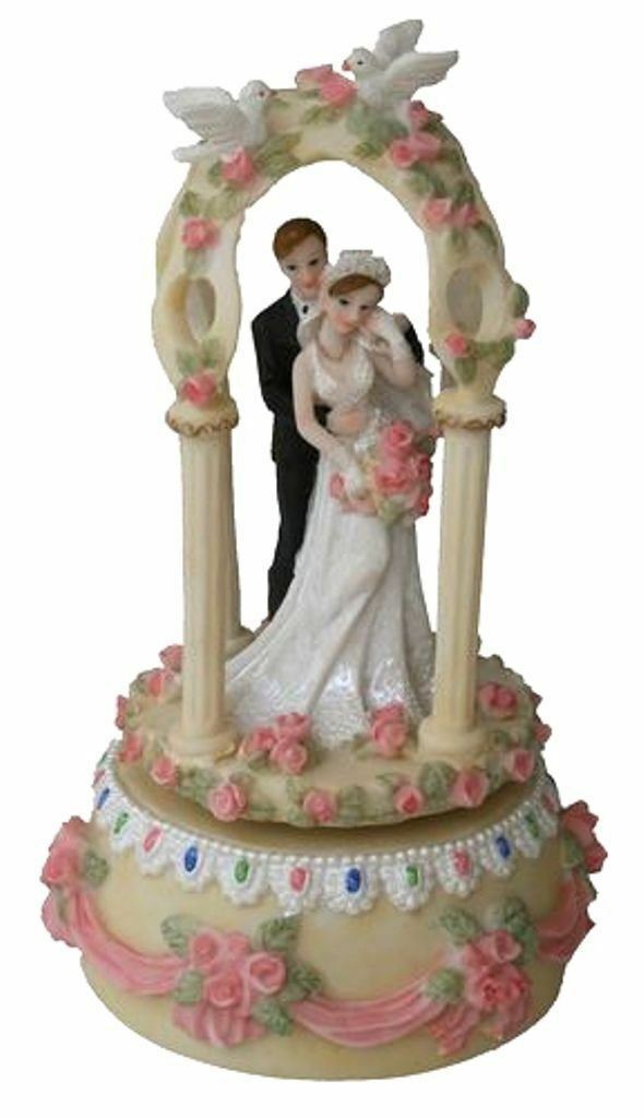 Married Couple Wind up Musical Carousel Bride Groom Wedding Gift