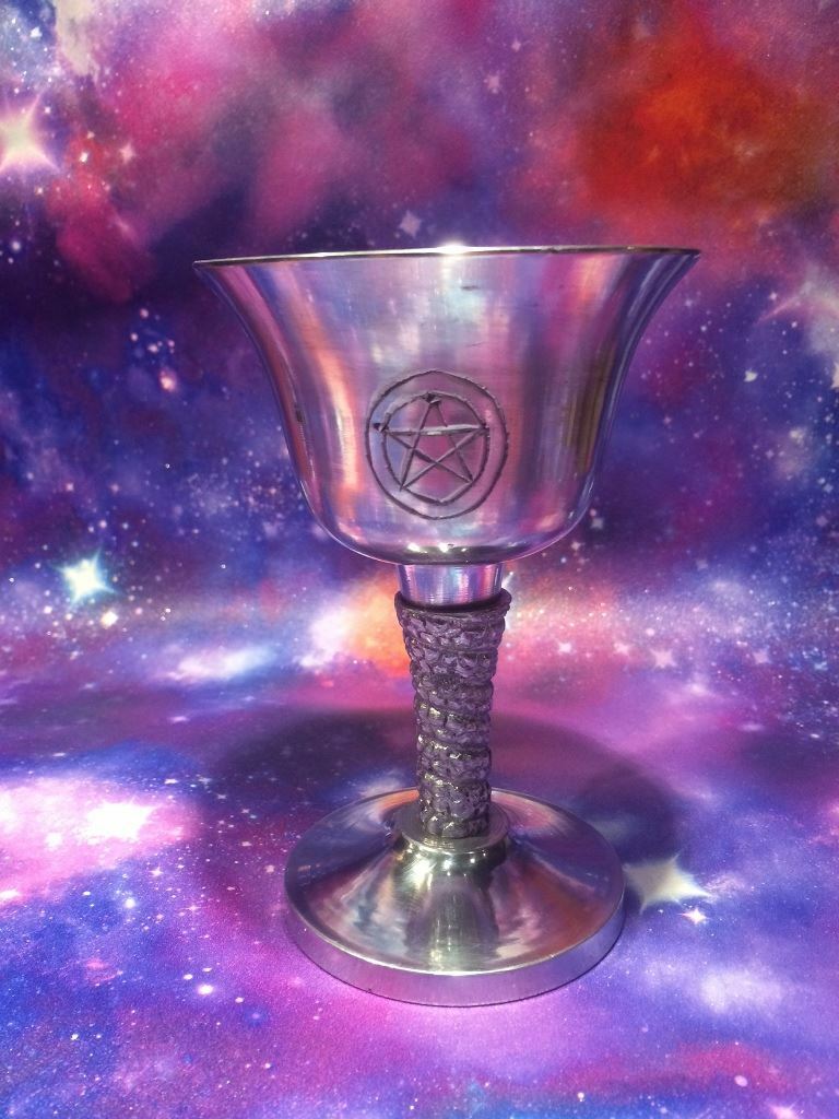 Silver Effect Pentagram Goblet Chalice Wiccan Pagan Ritual Altar Decoration