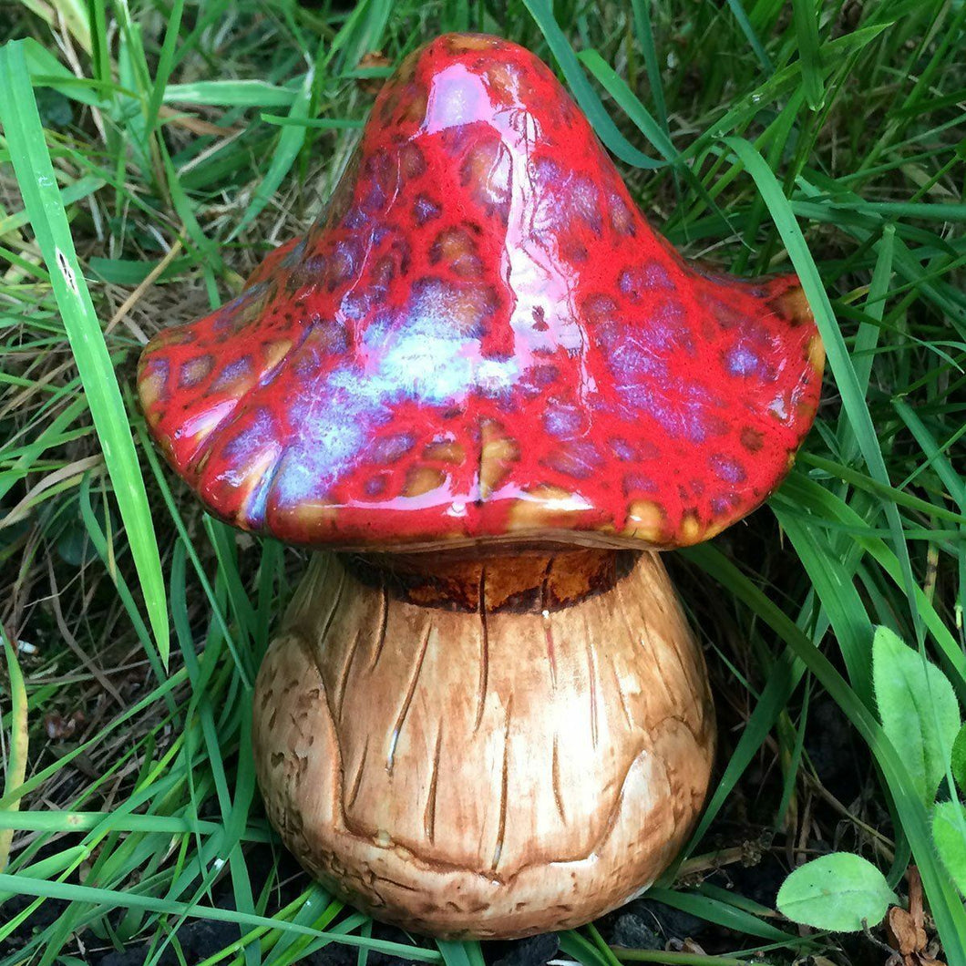 Ceramic Garden Ornament Mushroom Outdoor Lawn Decoration Sculpture
