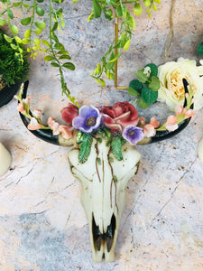 Floral Vintage Style Bison Skull Wall Plaque Cow Horns Animal Skulls Garden-OsirisTradingUK