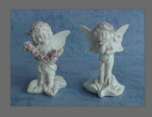 Pair of Guardian Angel Figurine Cherubs Holding Flowers Statue Ornament Gift