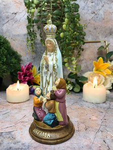 Blessed Virgin Mary Sculpture Our Lady of Fatima with Children Statue Ornament