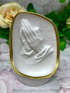 Praying Hands Water Font Wall Plaque Statue Religious Ornament Figurine for Home-OsirisTradingUK