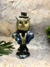 Charger l&#39;image dans la galerie, Owl Bust Statue Vintage Clothing Style Steampunk Fantasy Dapper Animals-OsirisTradingUK
