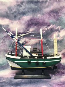 Nautical Boat Home Decoration Bathroom Ornament Fishing Trawler Green